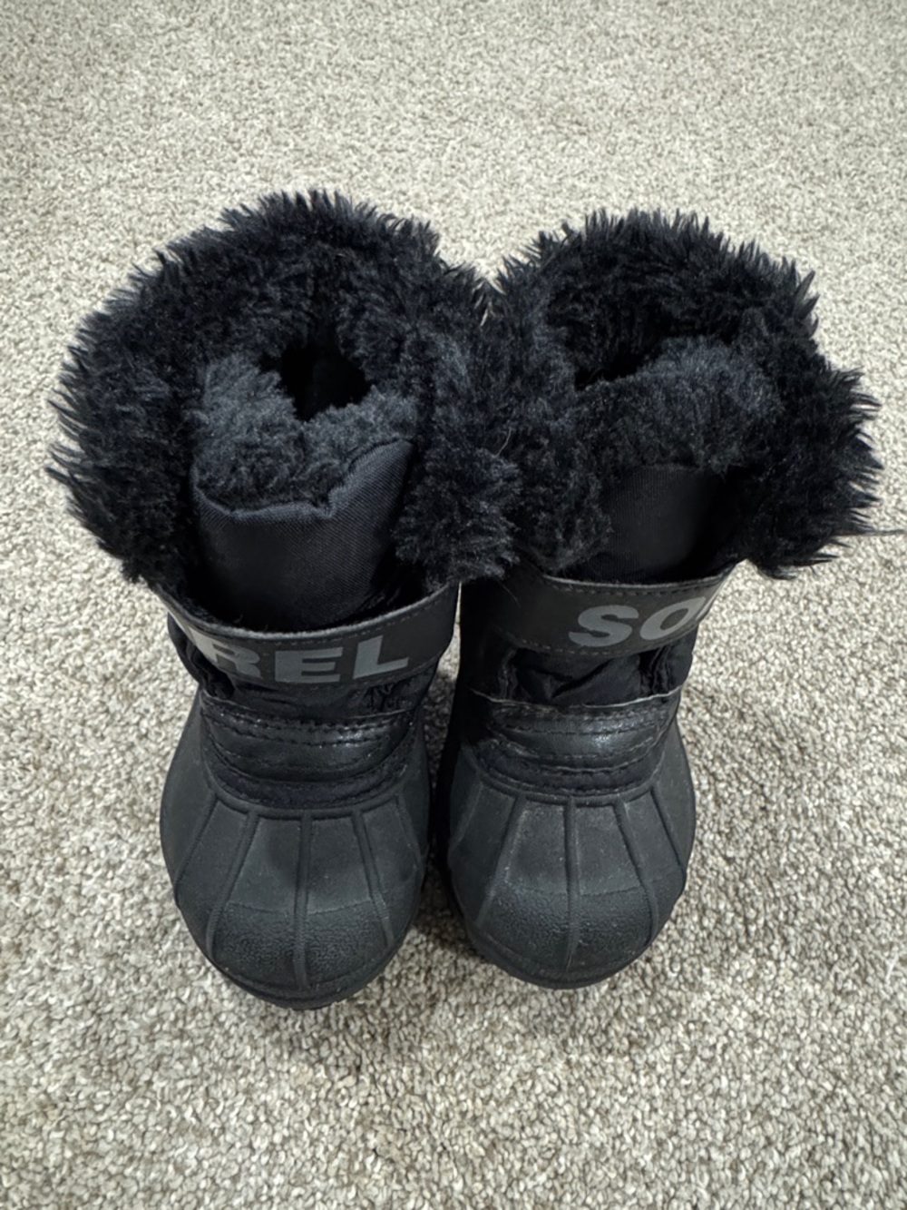 Sorel Black Kids Winter Snow Boots with White Polar Bear Accent - Picture 4 of 5